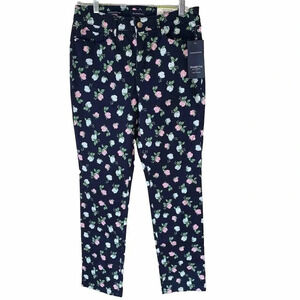 NWT Charter Club Straight Leg Lexington Denim Jeans Floral Women 4 Pocket Floral